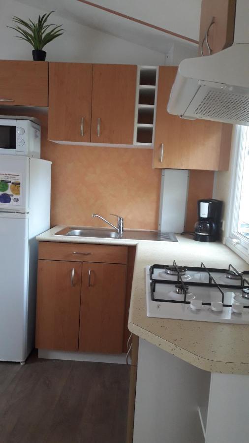 Mobil Home Camping 3*** Piscine Chauffee La Boissiere-de-Montaigu Екстериор снимка
