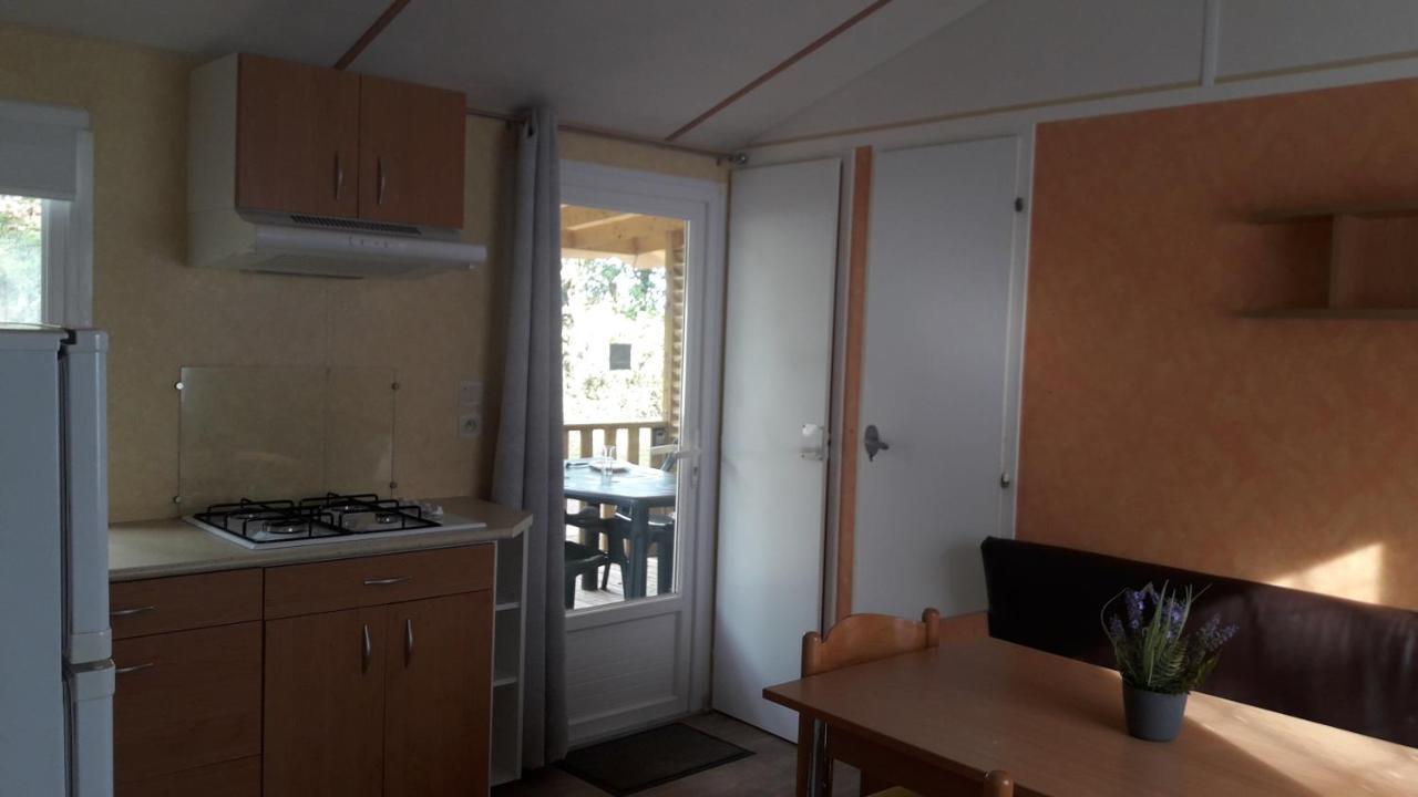 Mobil Home Camping 3*** Piscine Chauffee La Boissiere-de-Montaigu Екстериор снимка